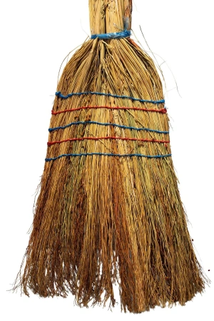 Хозяйственный инвентарь: Веник сорго 5-ти прошивной